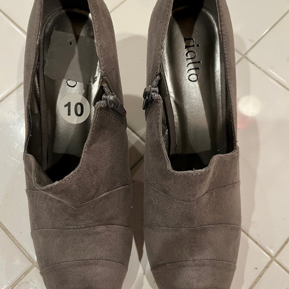 Womens Taupe Short Boot Style with Open Toe, Size 10, Never Worn, Suede Finish